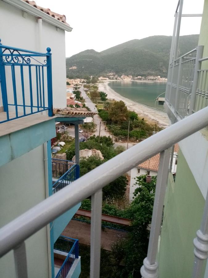 Steven Apartamento Vasiliki Exterior foto