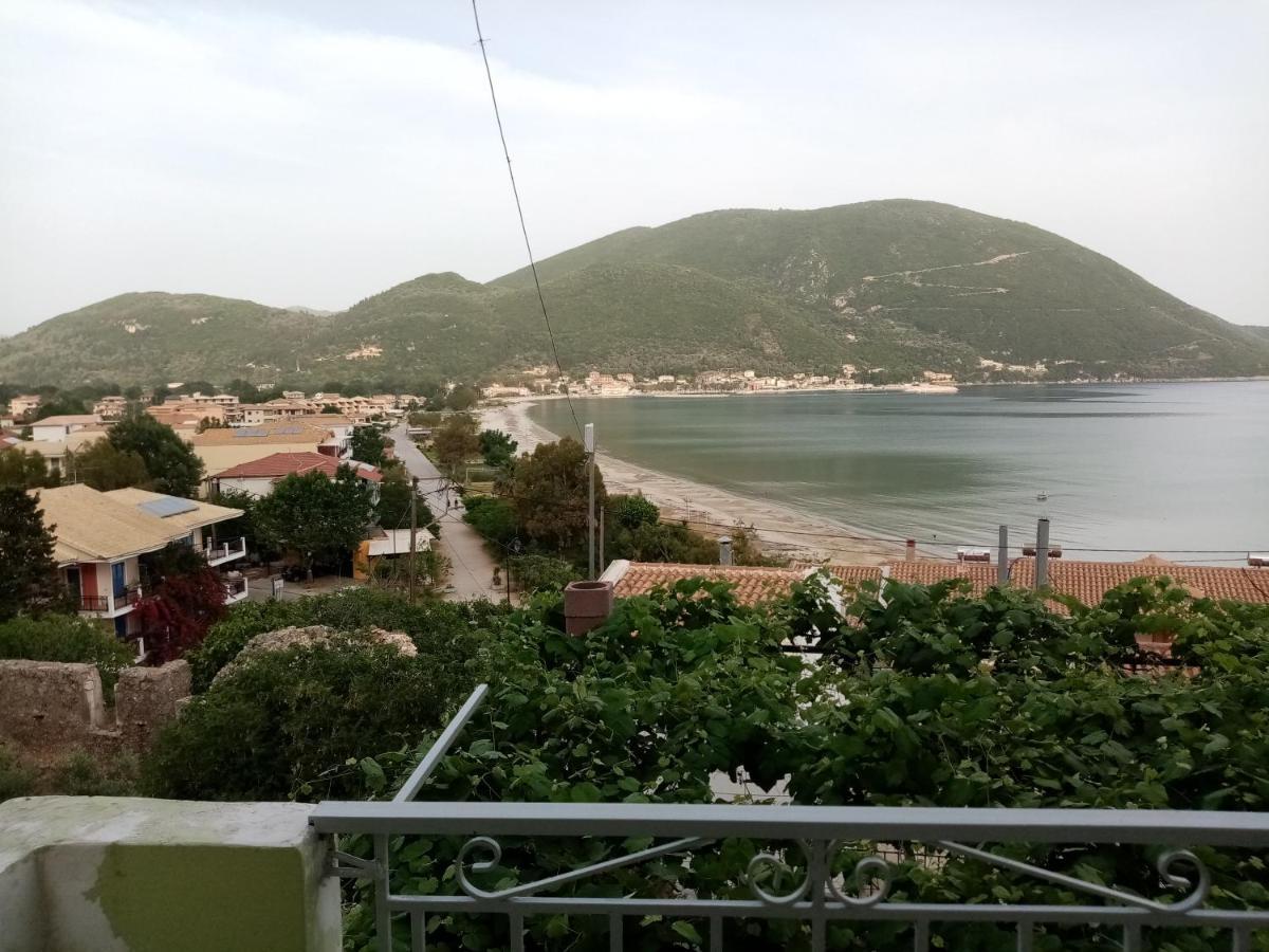 Steven Apartamento Vasiliki Exterior foto